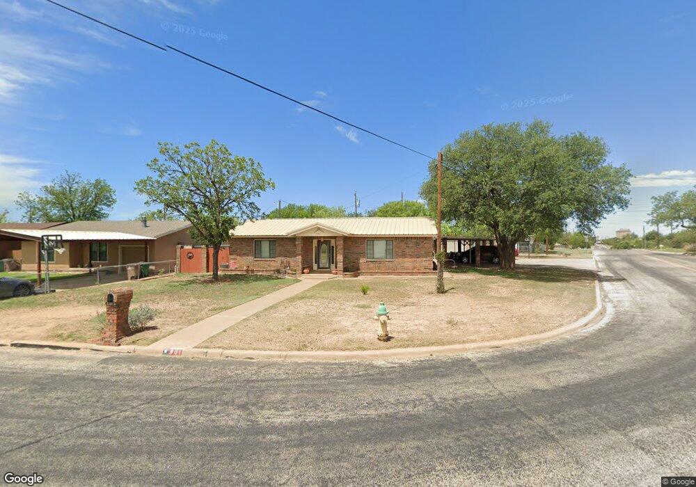 901 Baker St, San Angelo, TX 76903 - photo 1