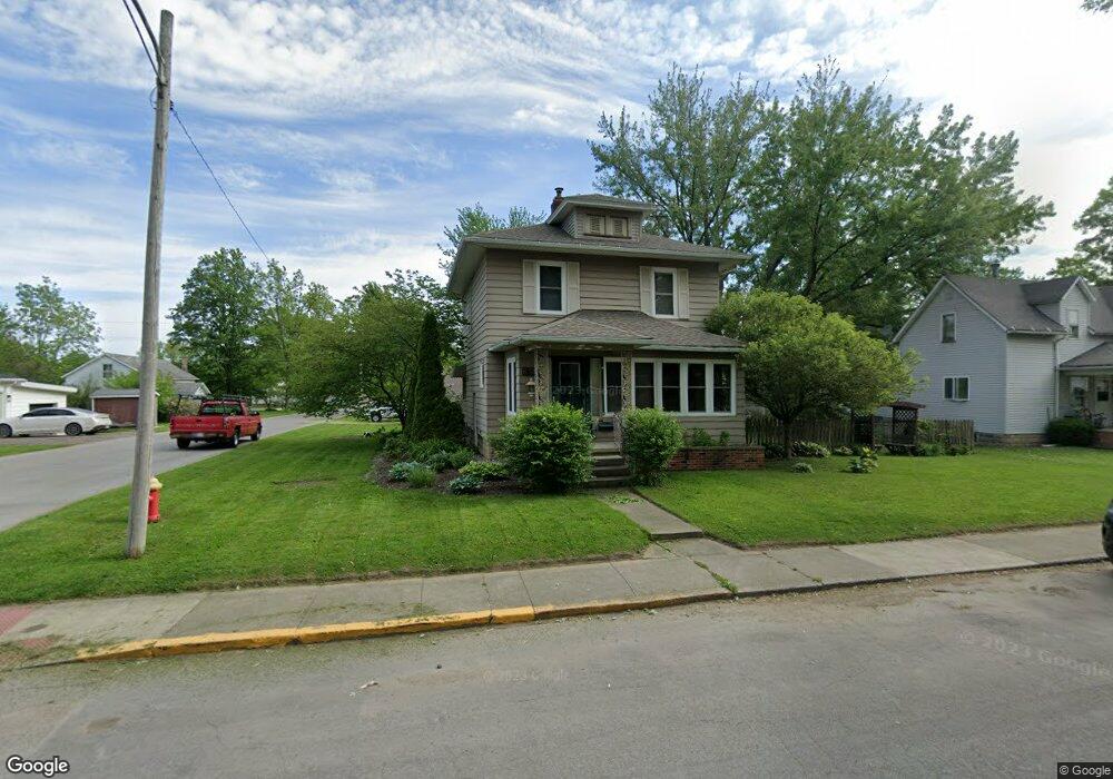 658 W Walnut St, Nappanee, IN 46550 - photo 1