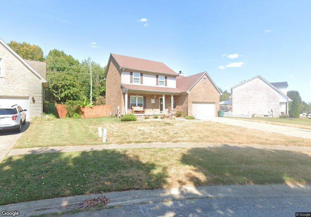 8917 Adams Run Ct, Louisville, KY 40228 - photo 1