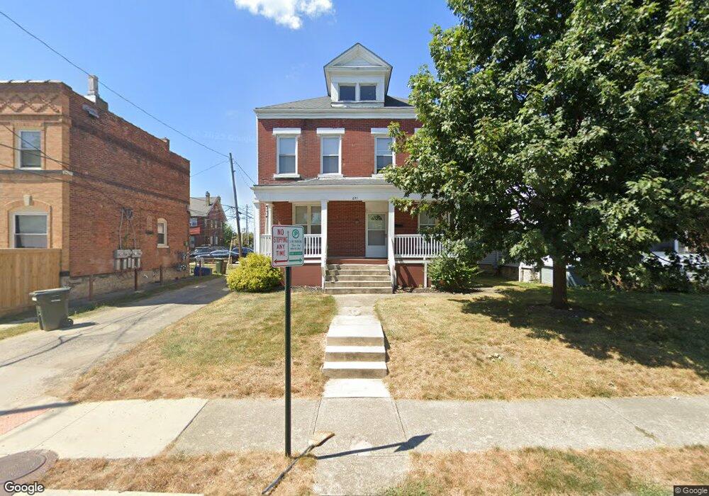 691 Carpenter St, Columbus, OH 43205 - photo 1