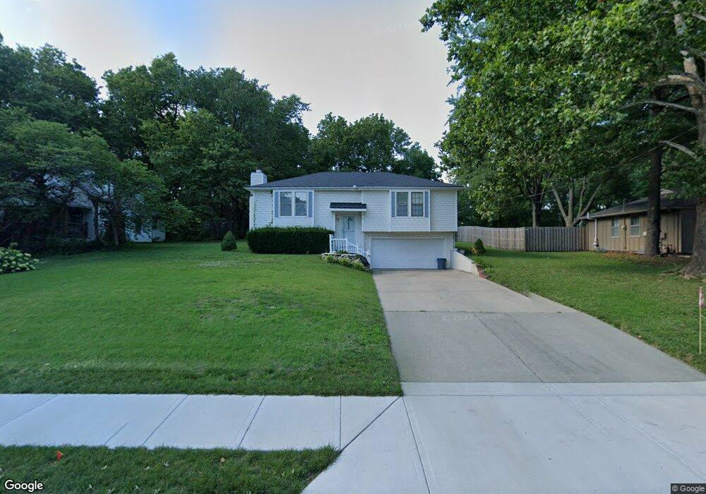 10022 W 55th St, Shawnee, KS 66203 - photo 1