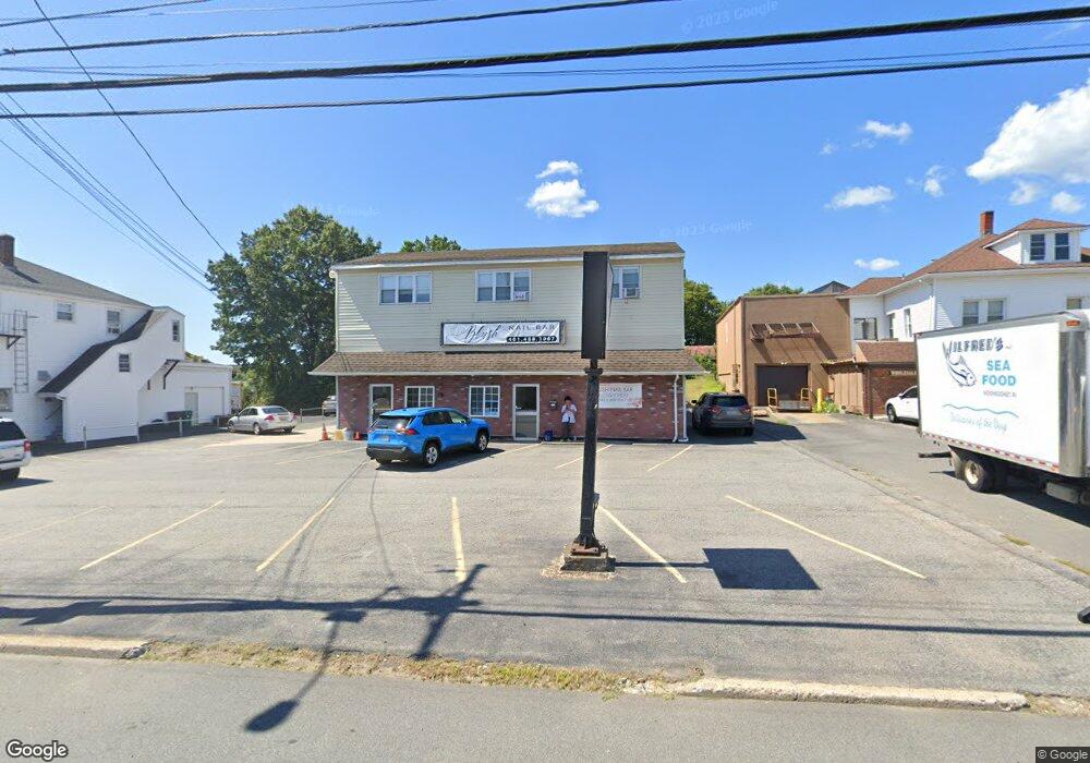 815 Cumberland Hill Rd, Woonsocket, RI 02895 - photo 1