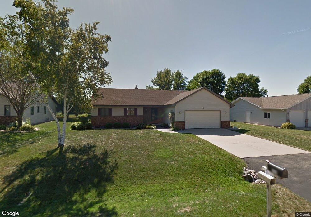 3111 W Sunset Ave, Appleton, WI 54914 - photo 1