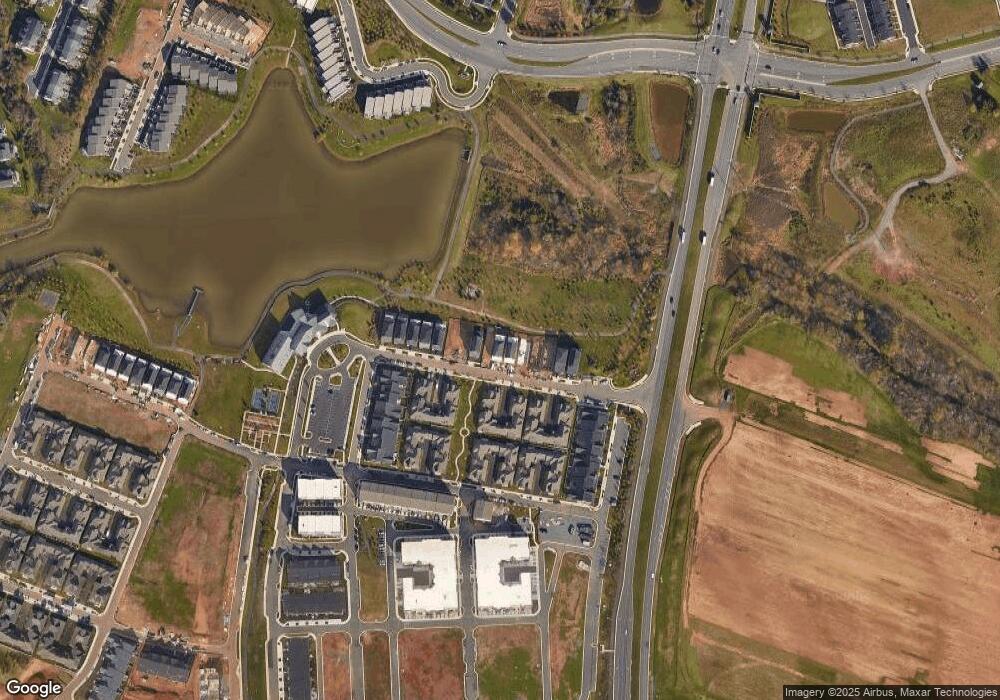 42882 Beaver Crossing Square, Ashburn, VA 20148 - photo 1