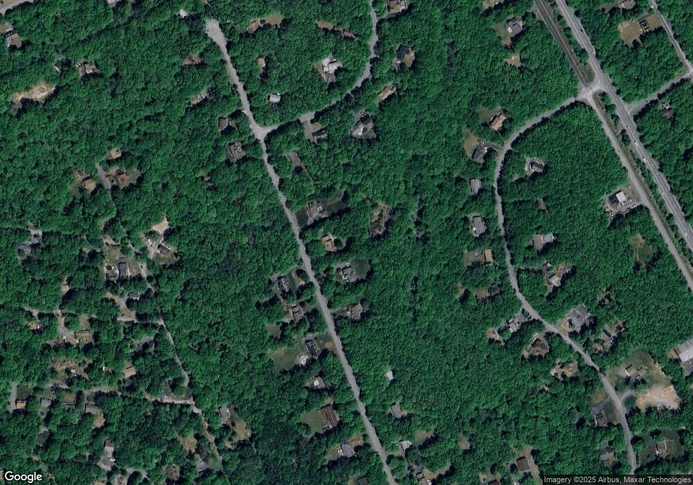 296 Shane Dr, Effort, PA 18330 - photo 1