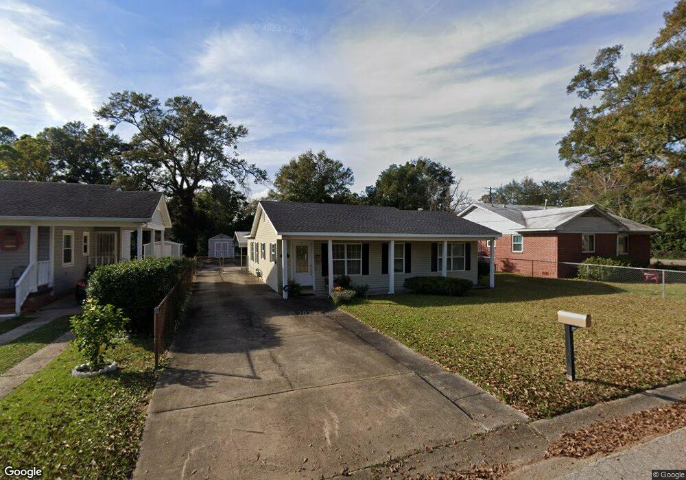 902 Rowell St, Mobile, AL 36606 - photo 1