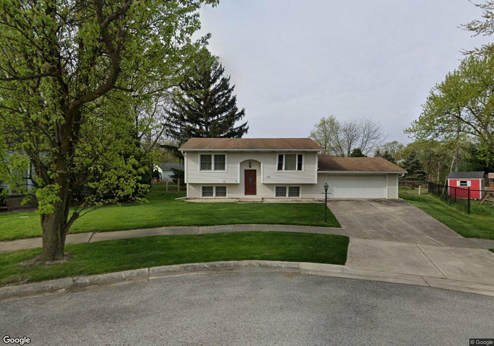 903 S Chase Dr, Crown Point, IN 46307 - photo 1