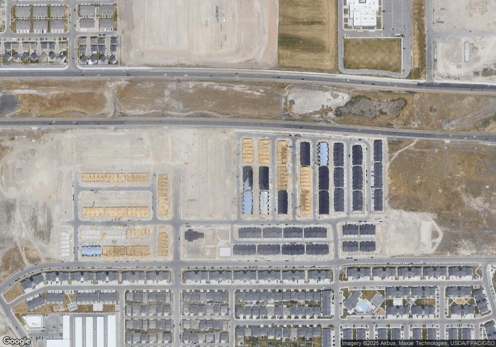 2032 N 4010 W unit 294, Lehi, UT 84043 - photo 1