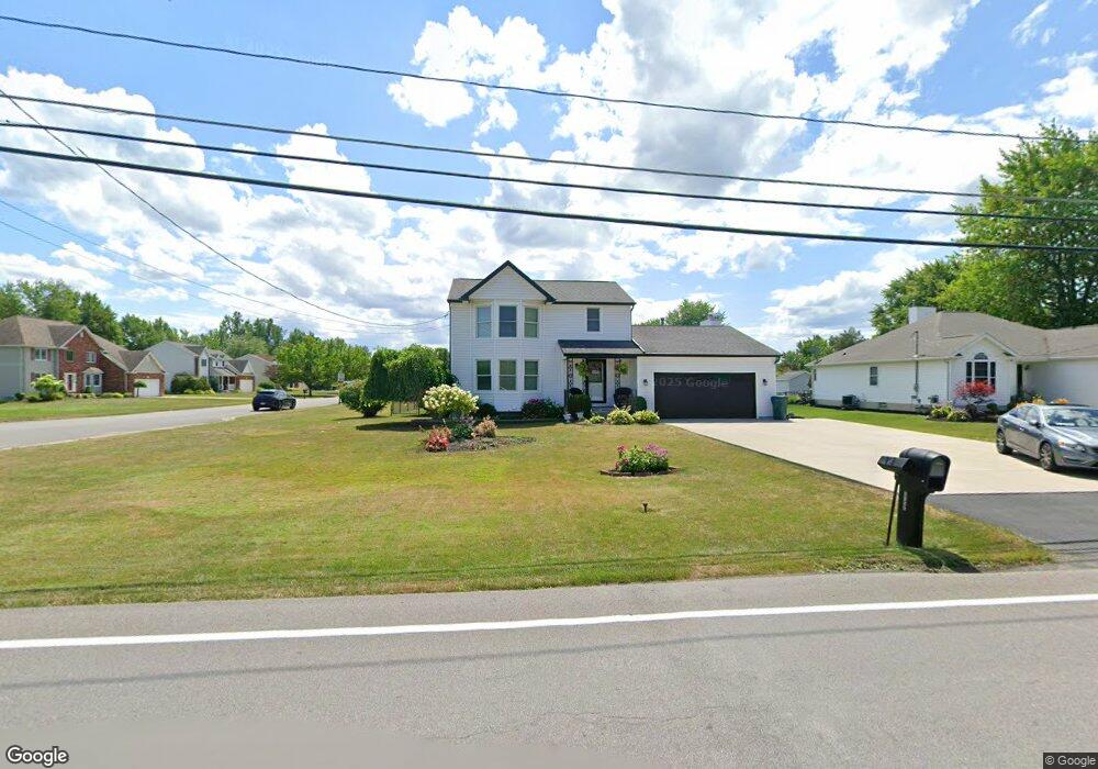 3158 Krueger Rd, North Tonawanda, NY 14120 - photo 1