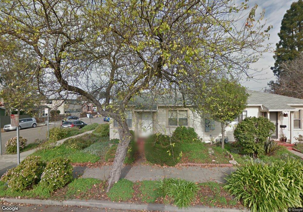 1301 Poe St, Berkeley, CA 94702 - photo 1
