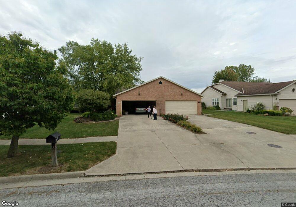 1016 Dalores Dr unit 1, Findlay, OH 45840 - photo 1