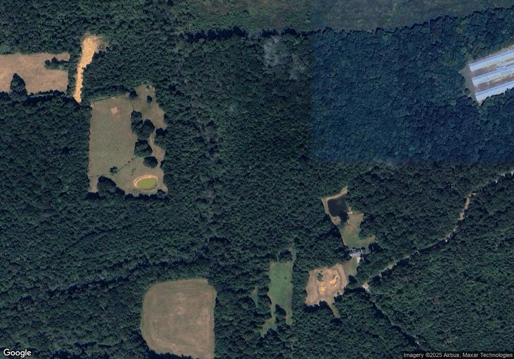 639 Lori Ln, Matthews, NC 27344 - photo 1