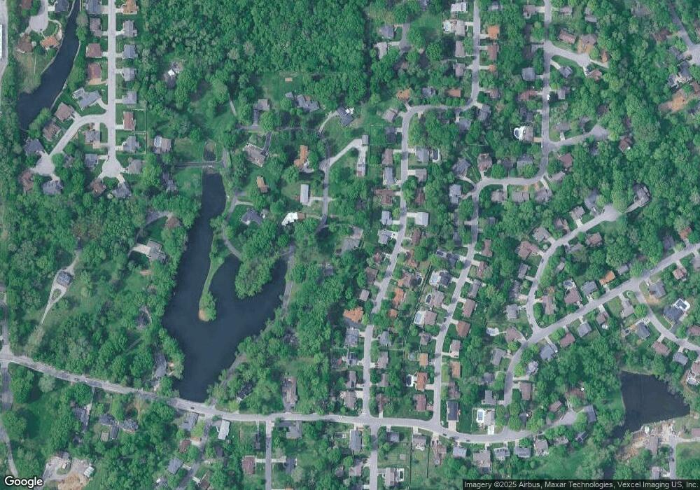 8 Pine Lake Dr, Collinsville, IL 62234 - photo 1