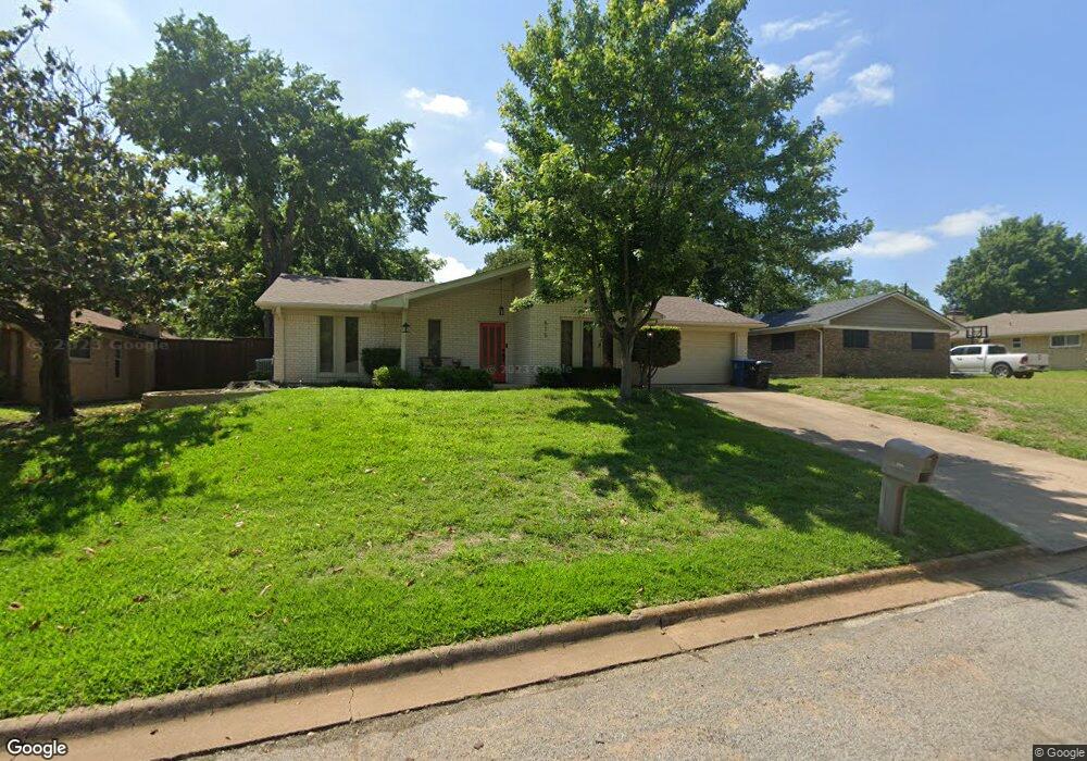 615 Edwards Dr, Denison, TX 75020 - photo 1