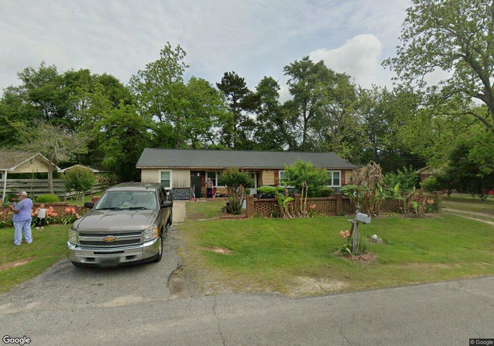 180 Grove Ave, Fitzgerald, GA 31750 - photo 1