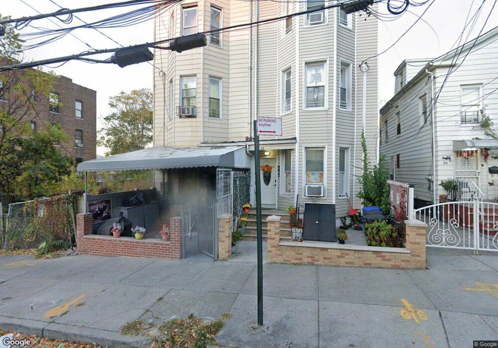 34 Vermont St, Cypress, NY 11207 - photo 1