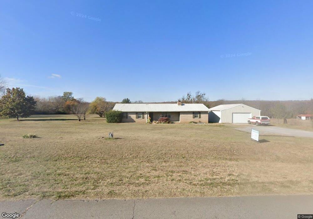 26565 Wilson Rd, Henryetta, OK 74437 - photo 1