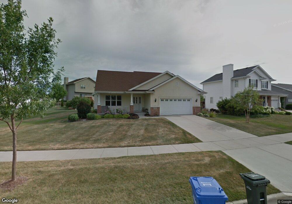 5207 Snapdragon Trail, Fitchburg, WI 53711 - photo 1