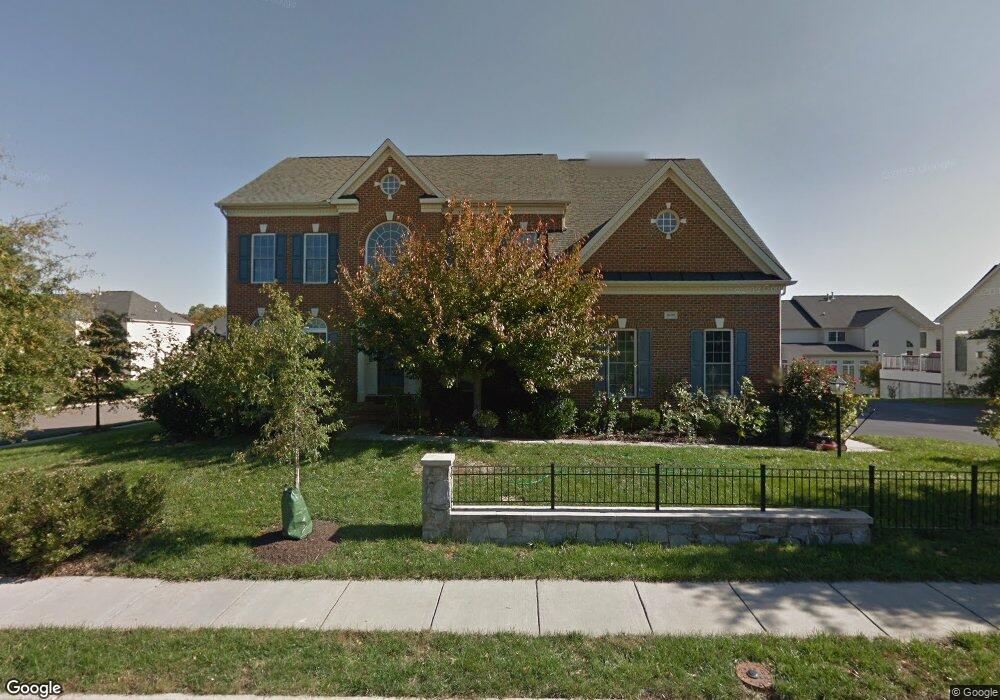 25752 Longforest Dr, Chantilly, VA 20152 - photo 1