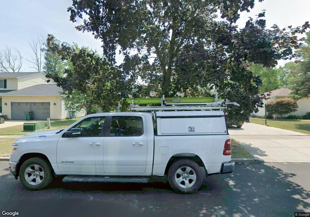 1045 Remington Dr, North Tonawanda, NY 14120 - photo 1