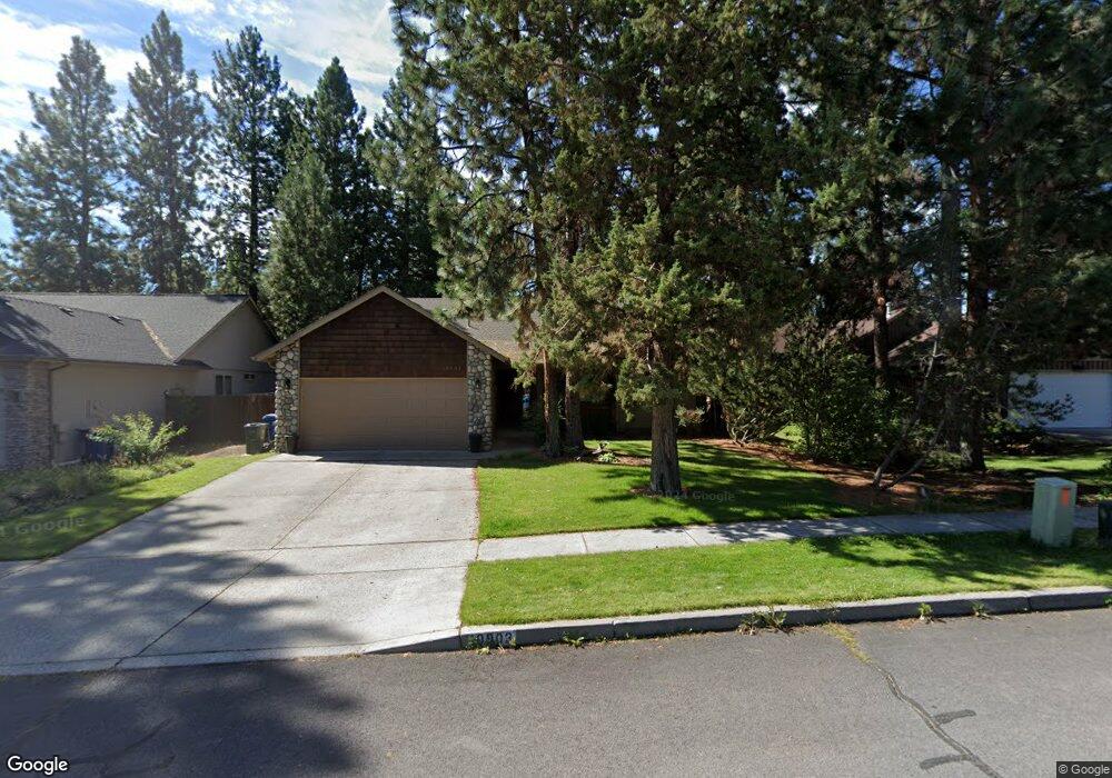 19903 Porcupine Dr, Bend, OR 97702 - photo 1