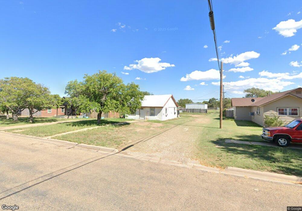 1009 Beard Ave, Dumas, TX 79029 - photo 1
