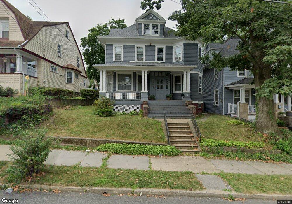 288 College Ave, Staten Island, NY 10314 - photo 1