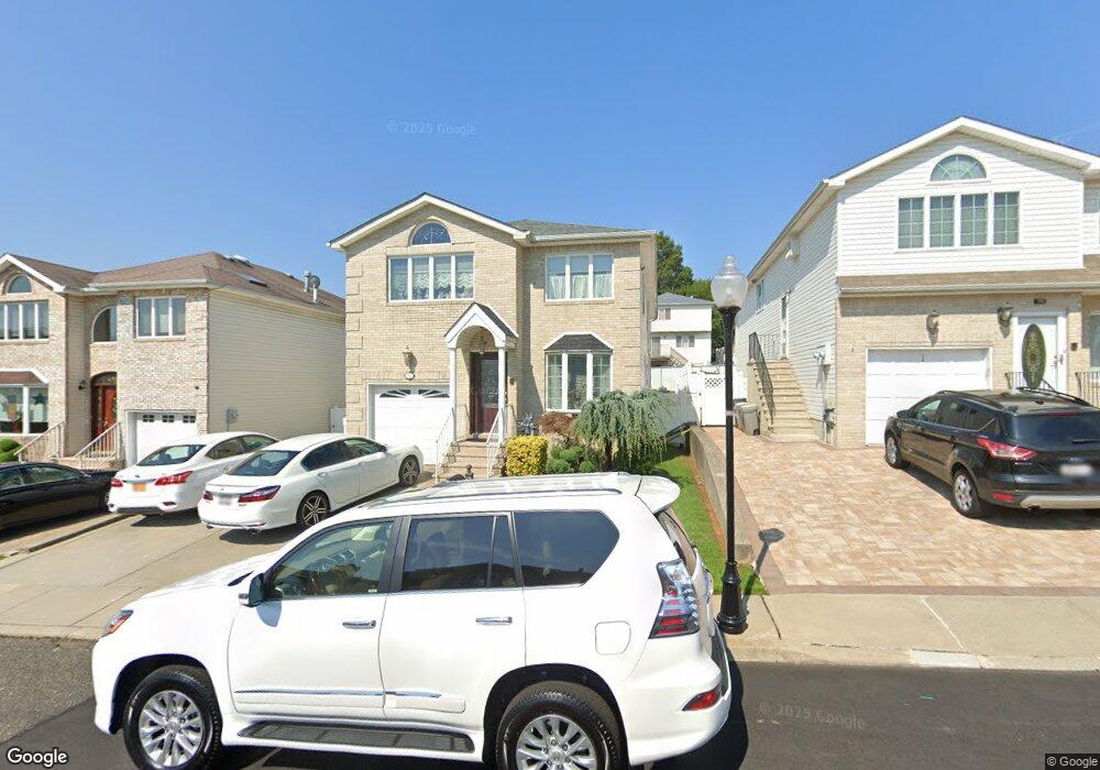 76 Dexter Ave, Staten Island, NY 10309 - photo 1