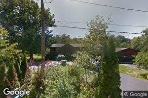 6405 N Shore Ave, Spring Grove, IL 60081