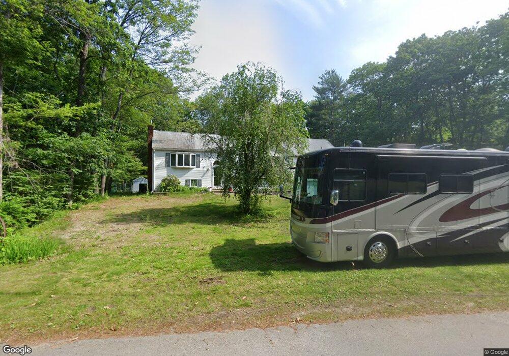 423 Pendleton Ln, Londonderry, NH 03053 - photo 1