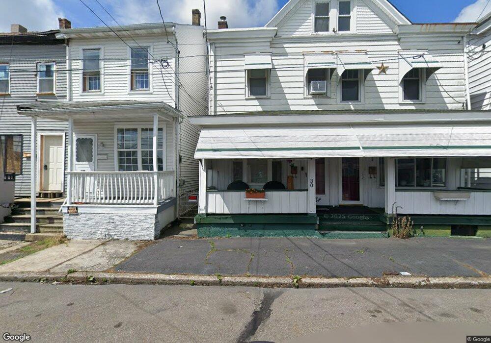 38 N 3rd St, Saint Clair, PA 17970 - photo 1