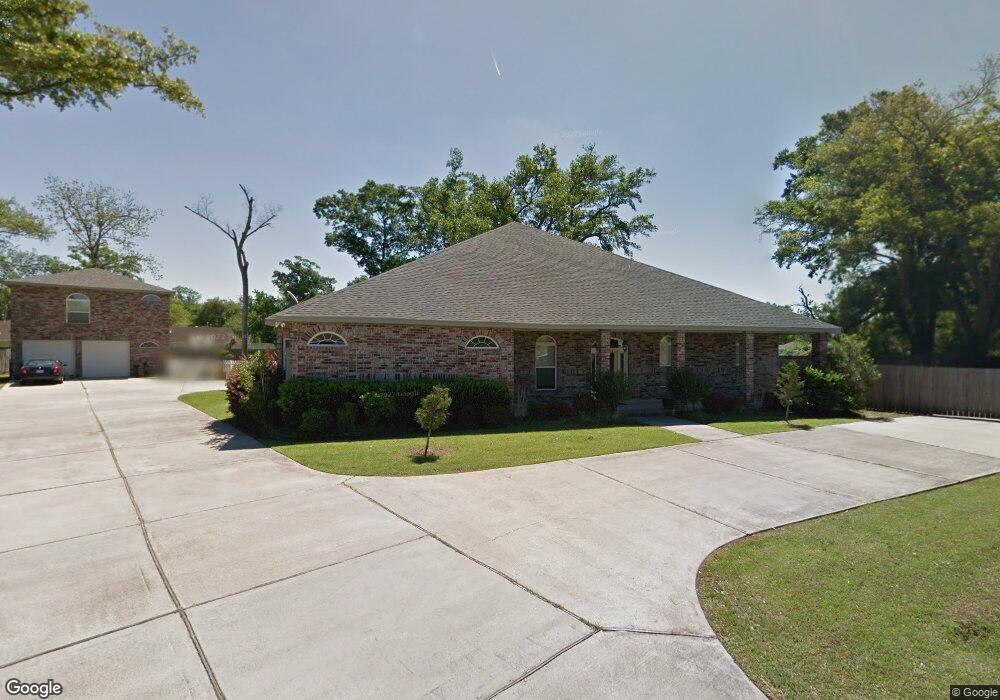 2800 Villa Dr, Marrero, LA 70072 - photo 1