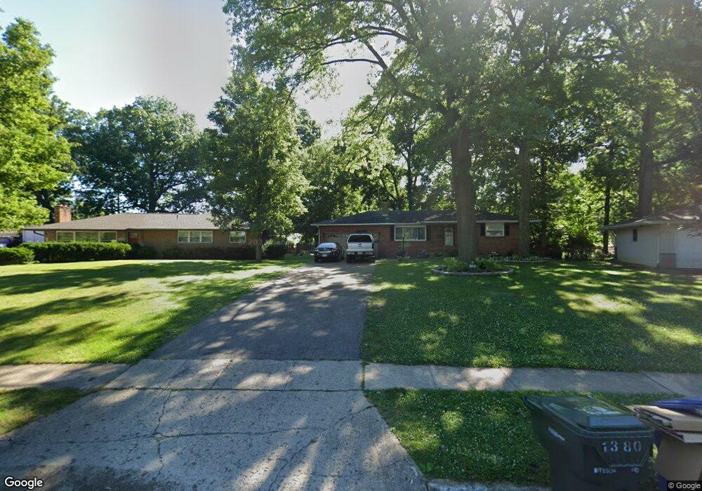 1380 Bryson Rd, Columbus, OH 43224 - photo 1