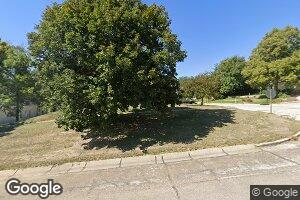 711 Center Ave, Curtis, NE 69025