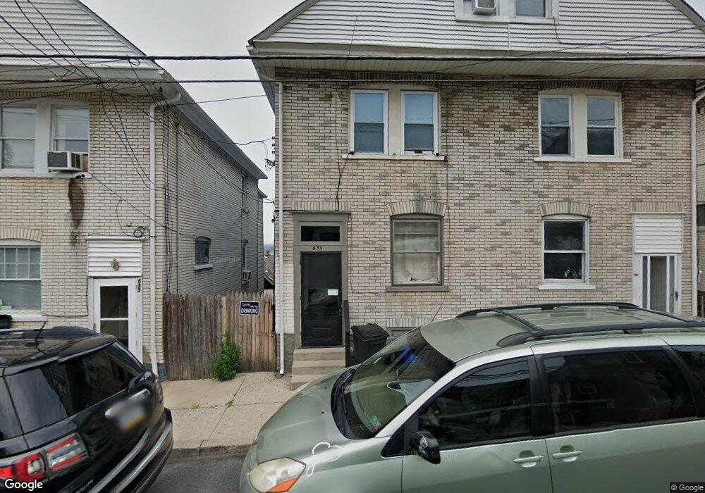 635 Williams St, Bethlehem, PA 18015 - photo 1