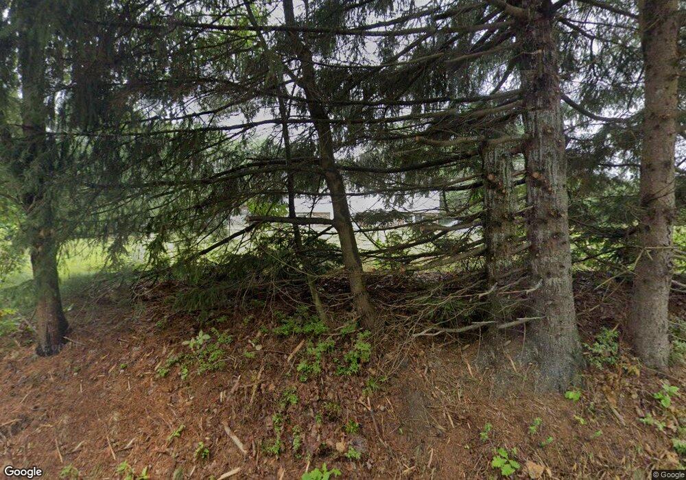 83 S Main St, Pittsfield, NH 03263 - photo 1