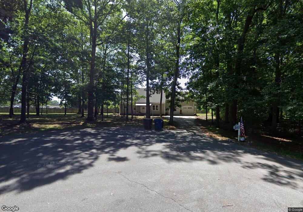 3404 Somerset Place, Statesville, NC 28625 - photo 1