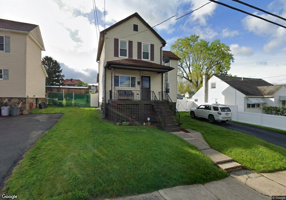 3311 Cedar Ave, Moosic, PA 18507 - photo 1