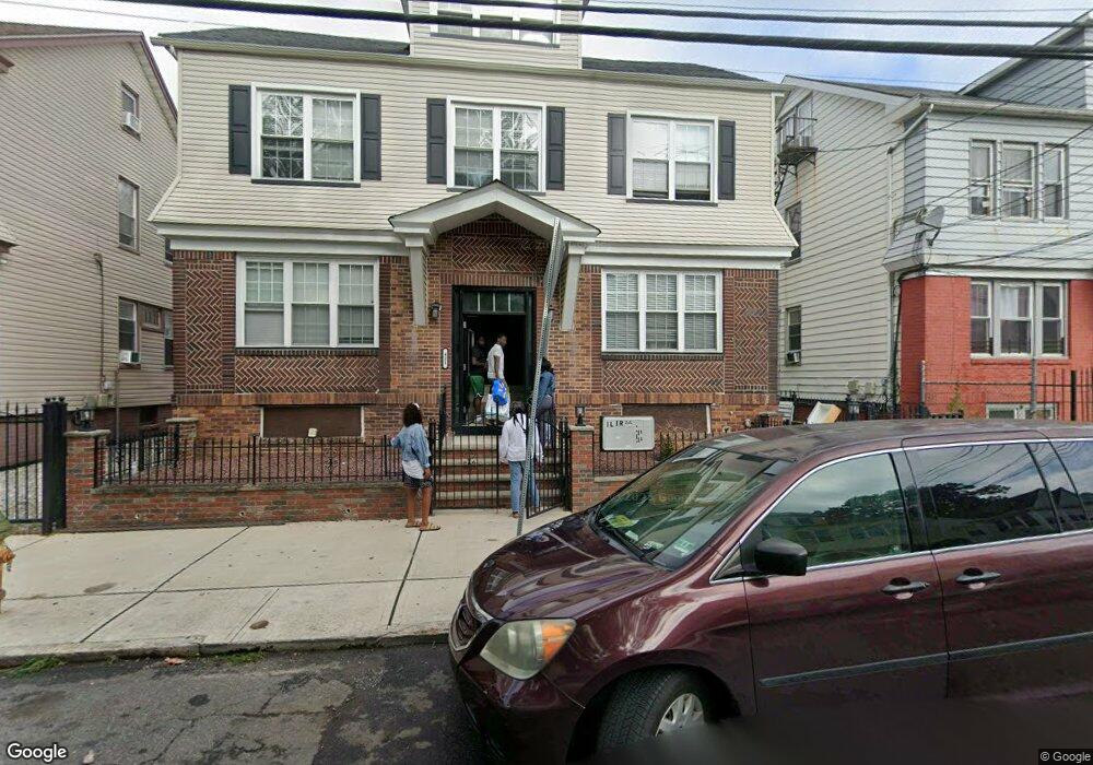 421 Leslie St unit 5, Newark, NJ 07112 - photo 1