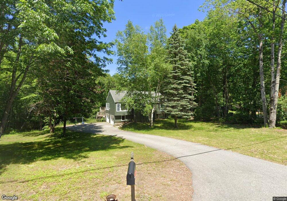 16 Redfield Cir, Derry, NH 03038 - photo 1