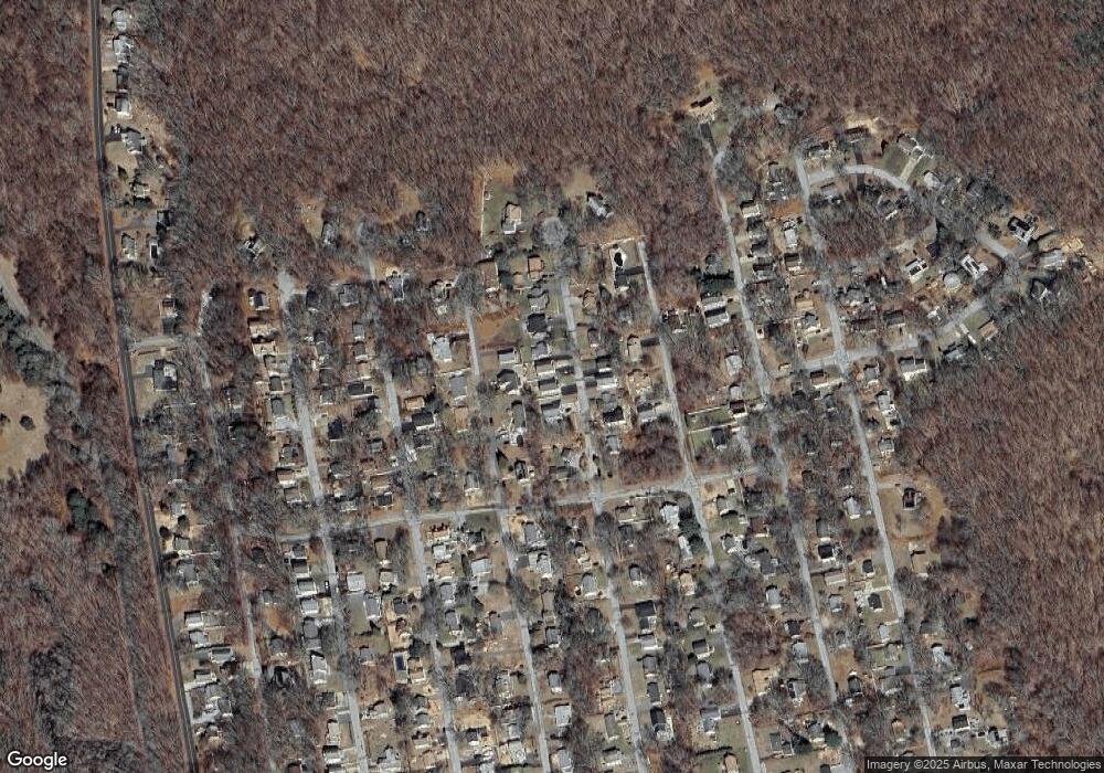 104 Spring Glen Rd, Niantic, CT 06357 - photo 1