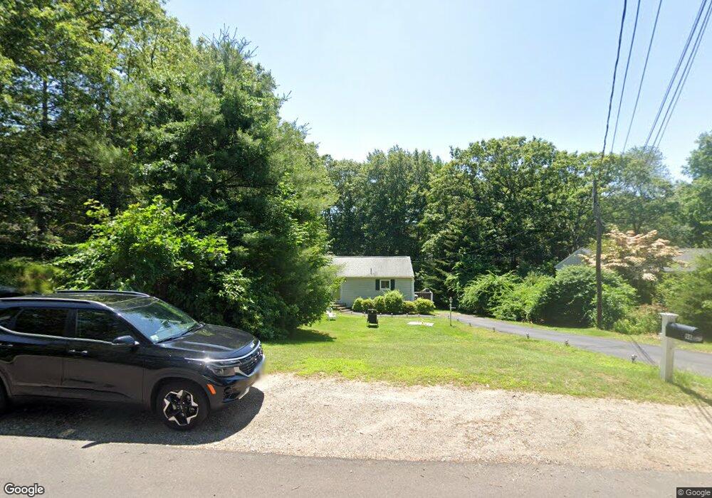 98 Walnut St, Walpole, MA 02081 - photo 1