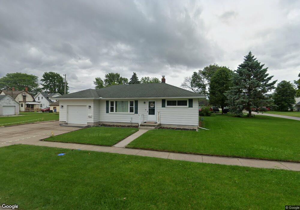 413 North St, Woodville, OH 43469 - photo 1