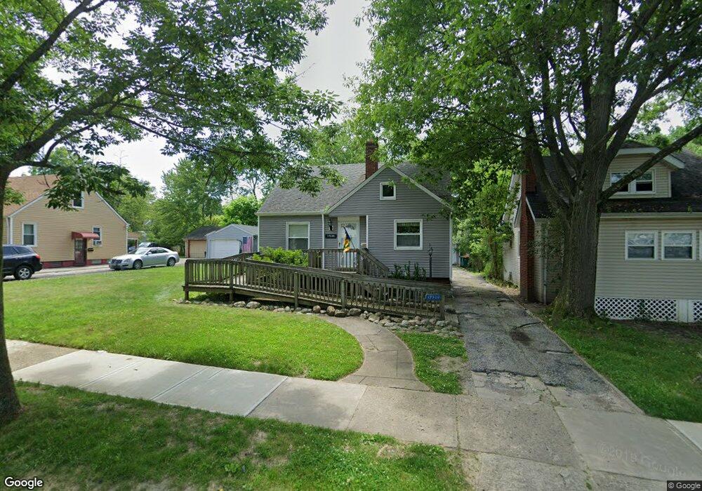 17500 Mapleboro Ave, Maple Heights, OH 44137 - photo 1