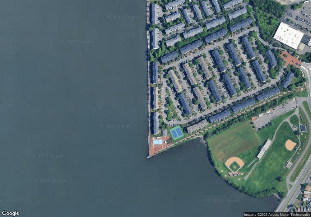 122 Cottonwood St, Jersey City, NJ 07305 - photo 1