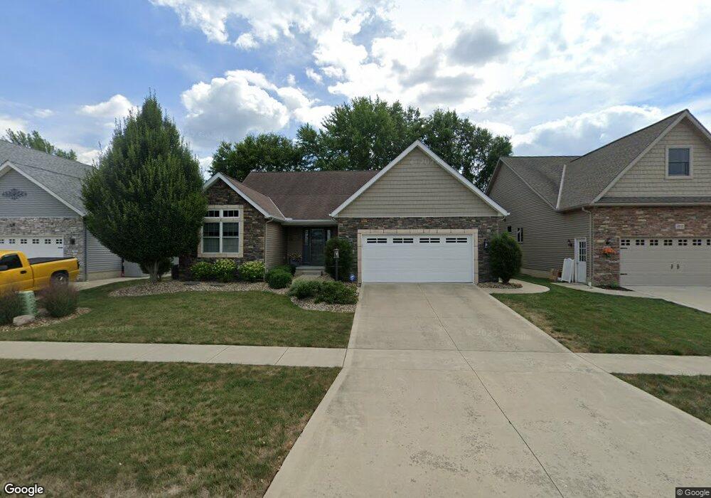 310 Garfield Dr, Lagrange, OH 44050 - photo 1