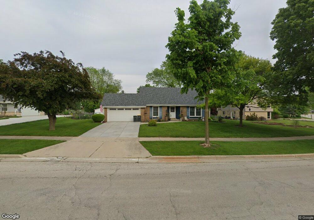 1911 Avalon Dr, Waukesha, WI 53186 - photo 1