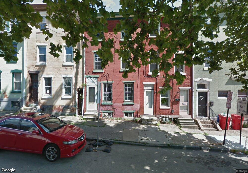 204 Franklin St, Norristown, PA 19401 - photo 1