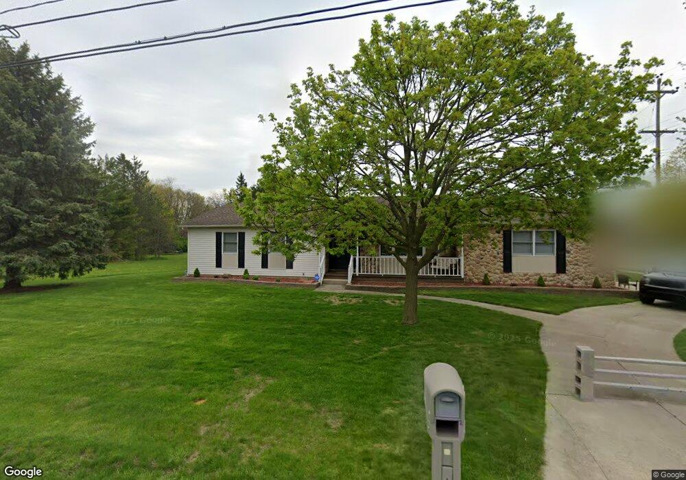 422 N Scott St, Adrian, MI 49221 - photo 1