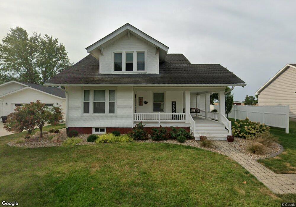 405 E Main St, Wayland, IA 52654 - photo 1